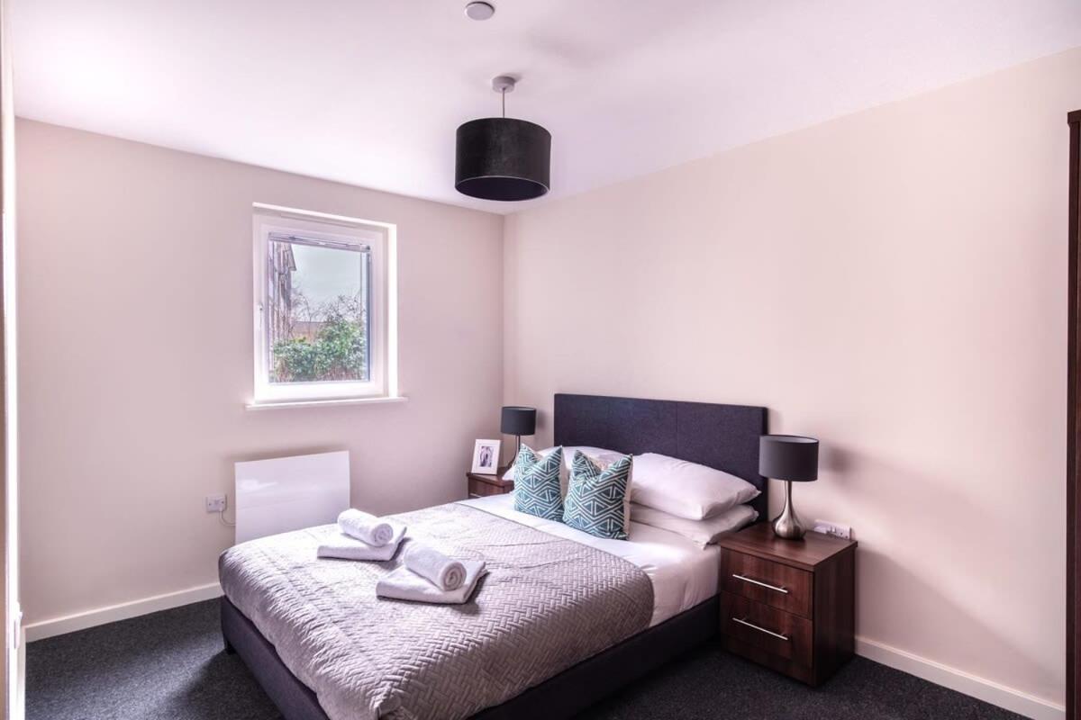 Modern & Spacious 2 Bed Apartment In Manchester Dış mekan fotoğraf