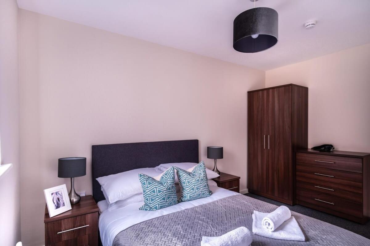 Modern & Spacious 2 Bed Apartment In Manchester Dış mekan fotoğraf